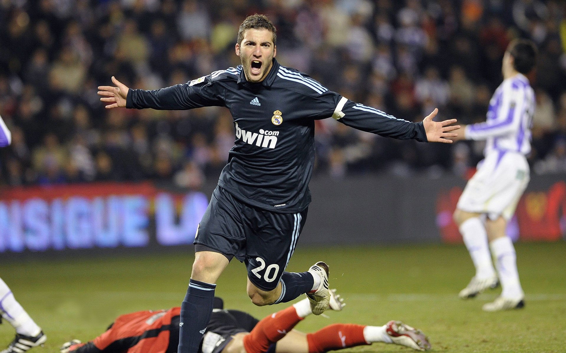 徐长元与大连实德集团